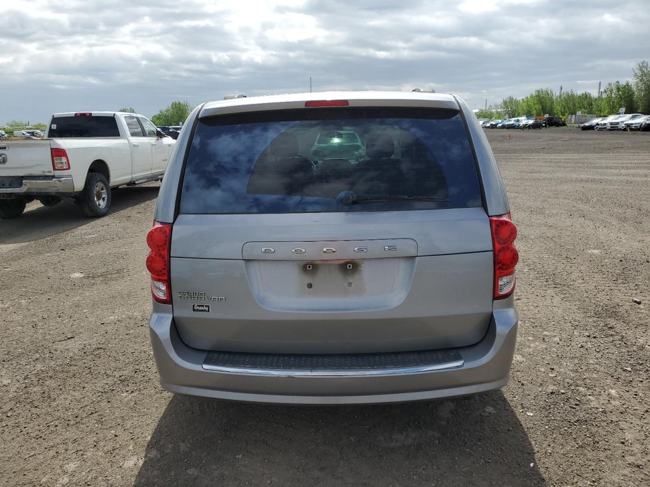 2C4RDGBG2DR678999 2013 Dodge Grand Caravan Se