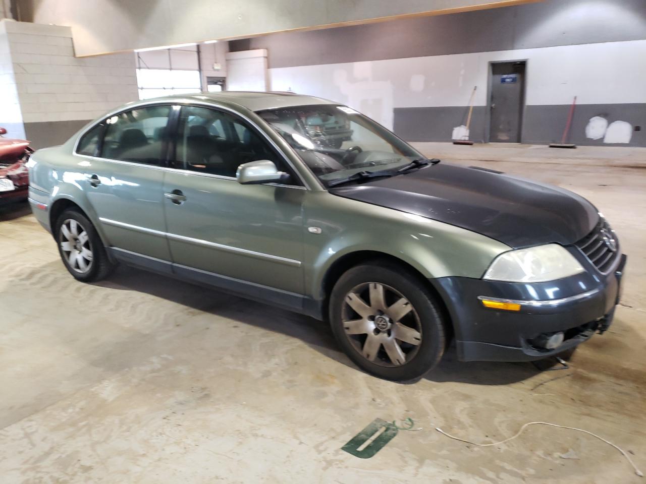 WVWRH63B33P355983 2003 Volkswagen Passat Glx