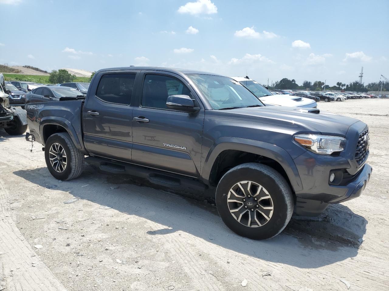 5TFCZ5AN8MX260654 2021 Toyota Tacoma Double Cab