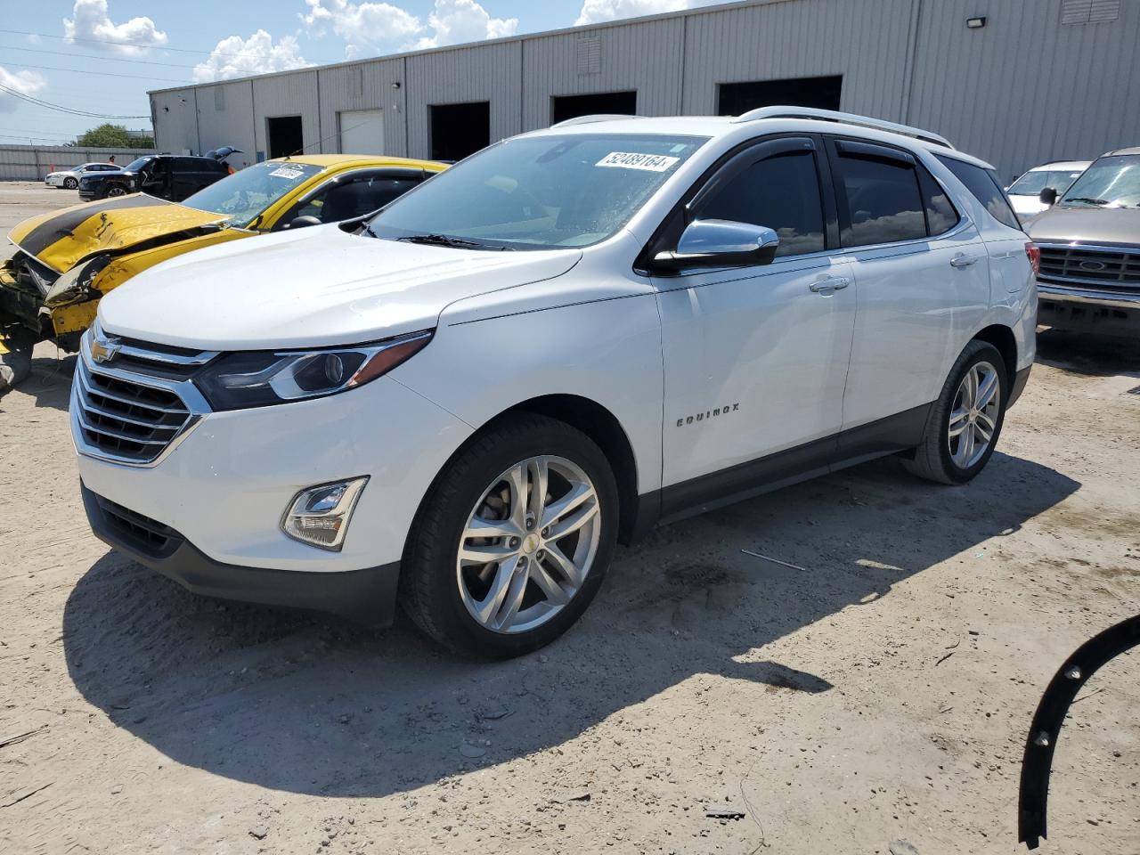 2GNAXNEX5J6310745 2018 Chevrolet Equinox Premier