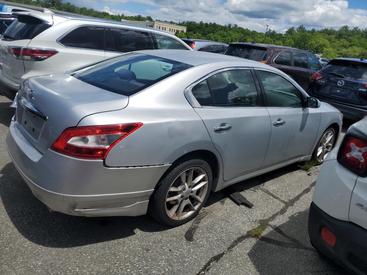 1N4AA5AP7AC810886 2010 Nissan Maxima S