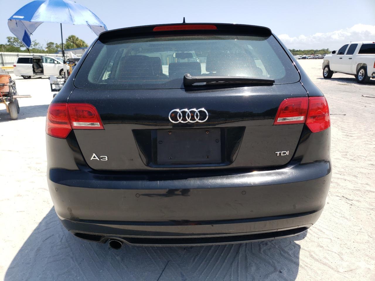 WAUKJAFM2DA015523 2013 Audi A3 Premium Plus