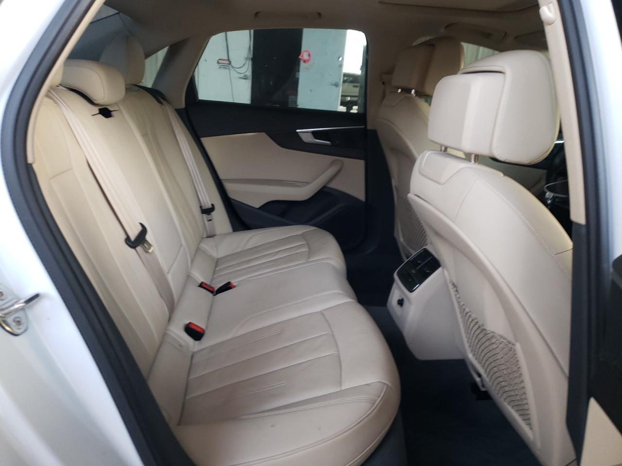 WAUGMAF43HN060451 2017 Audi A4 Ultra Premium