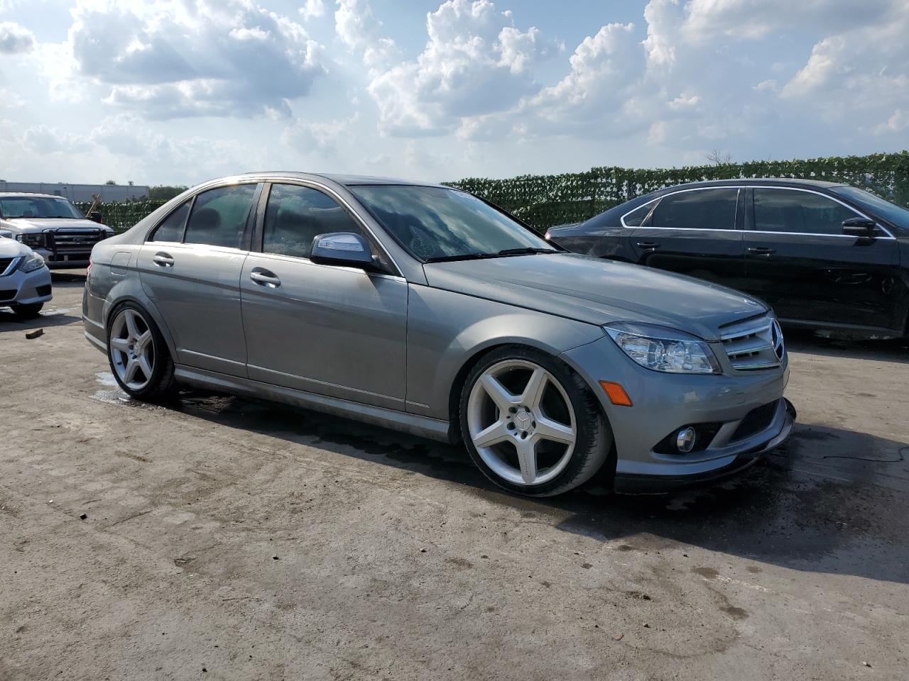 WDDGF54X09R069156 2009 Mercedes-Benz C 300