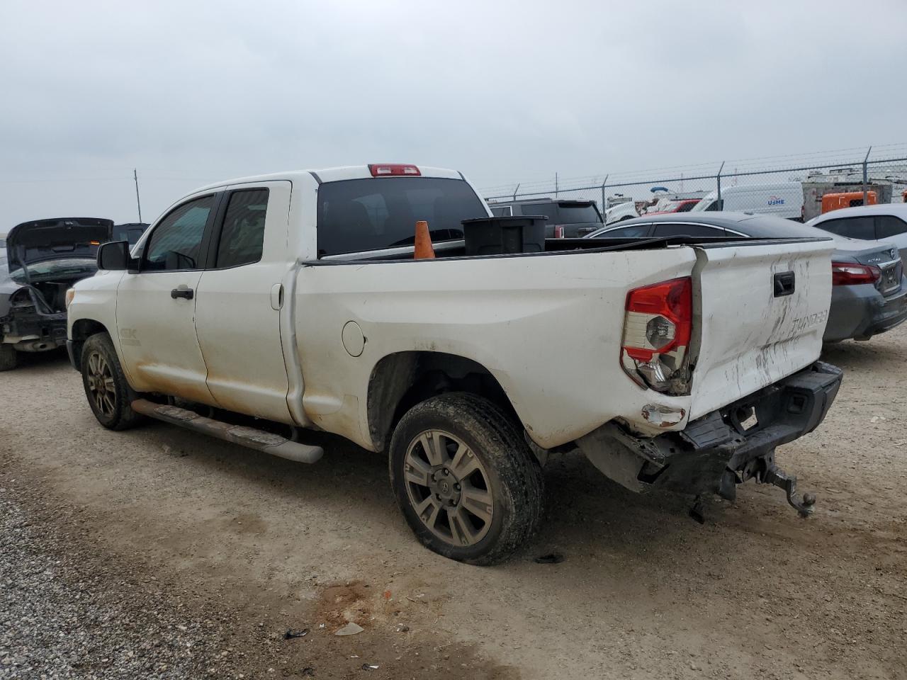 5TFRM5F14EX073427 2014 Toyota Tundra Double Cab Sr/Sr5