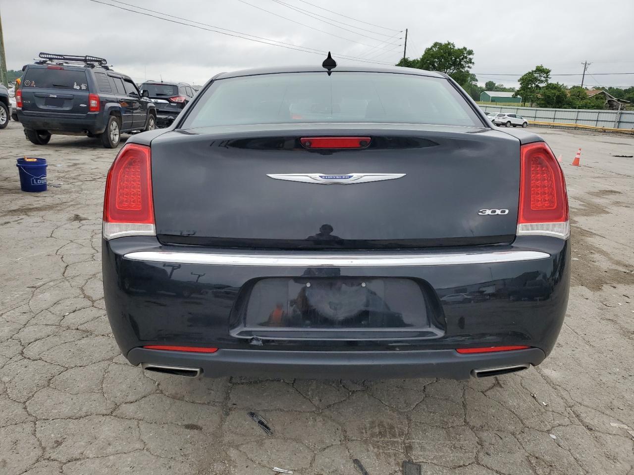 2C3CCAEG7JH314102 2018 Chrysler 300 Limited