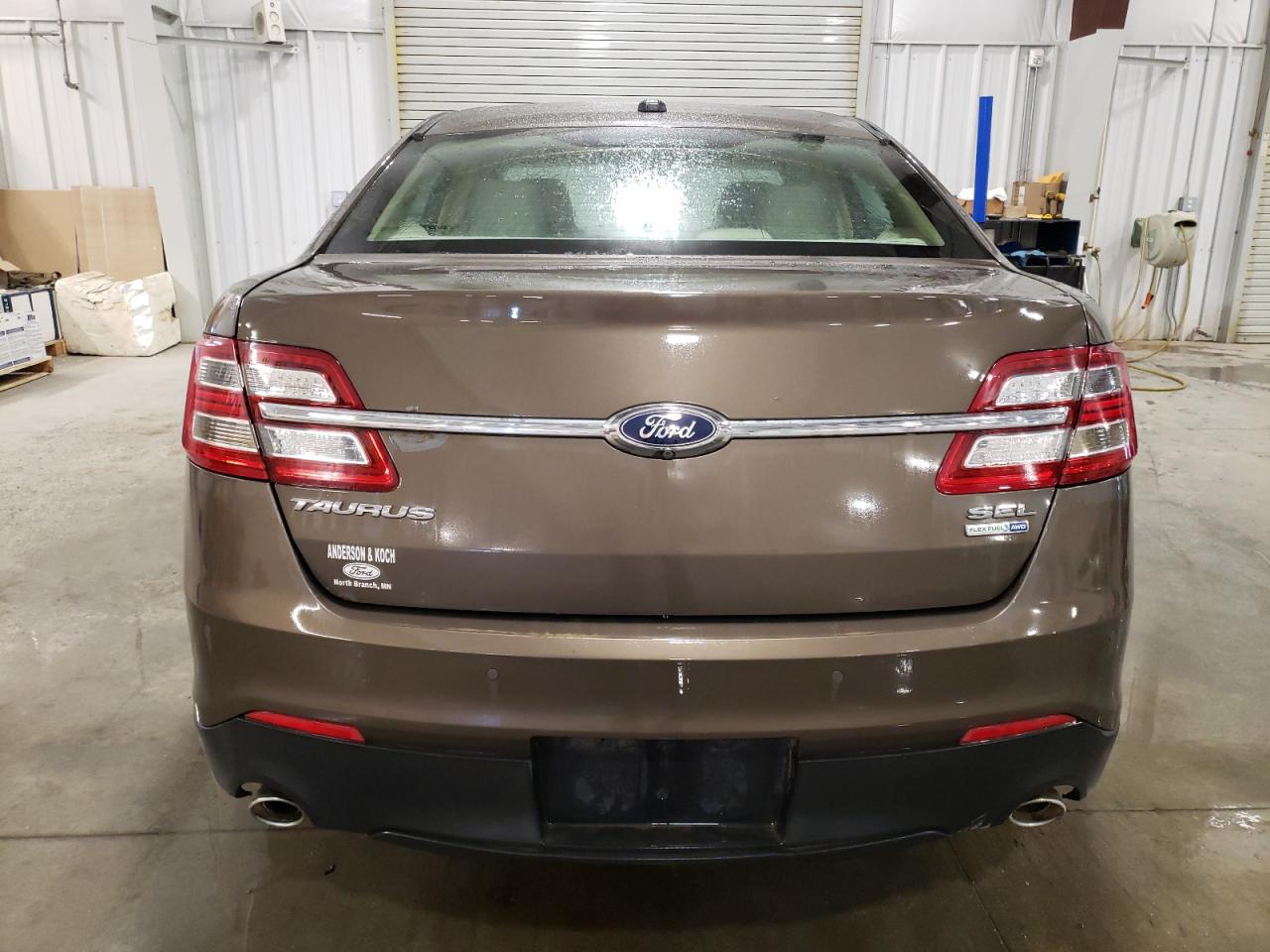 1FAHP2H86FG153802 2015 Ford Taurus Sel