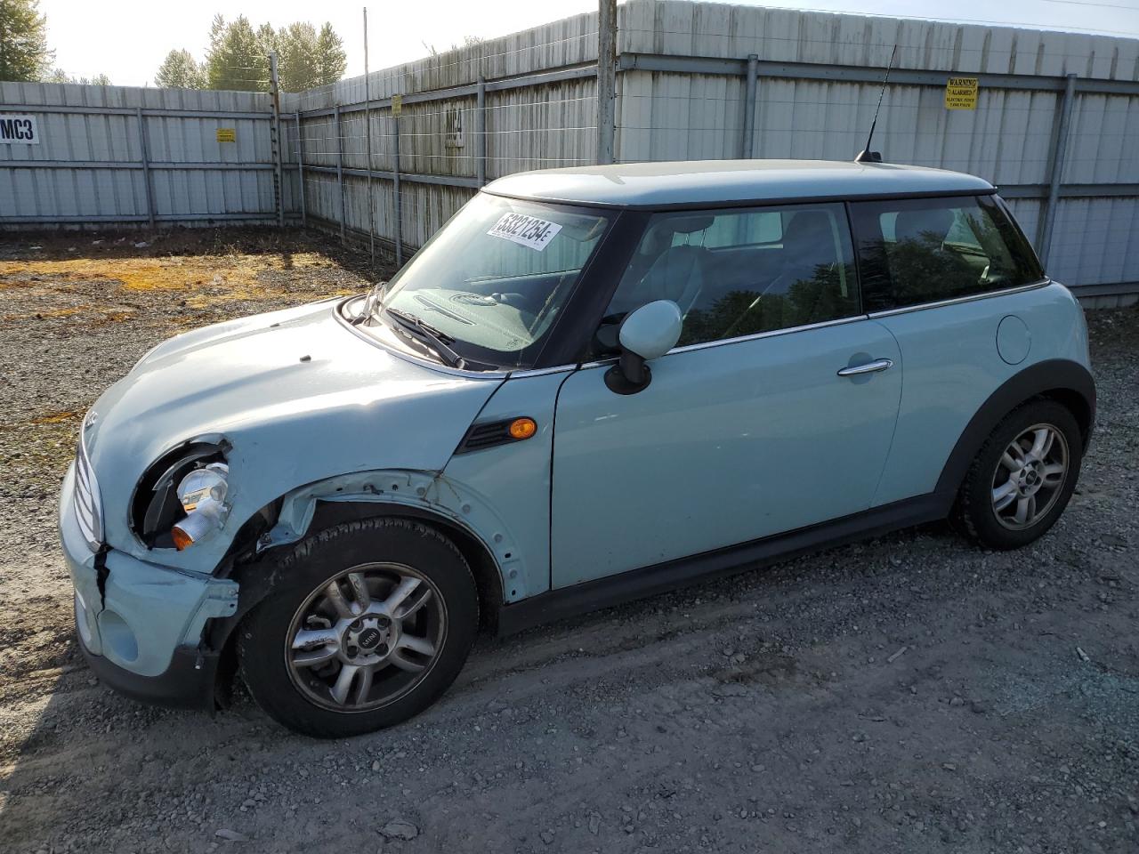 WMWSU3C58BT253572 2011 Mini Cooper