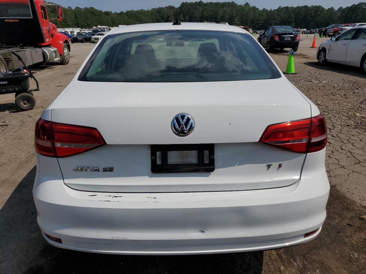 3VWD17AJ5FM306368 2015 Volkswagen Jetta Se