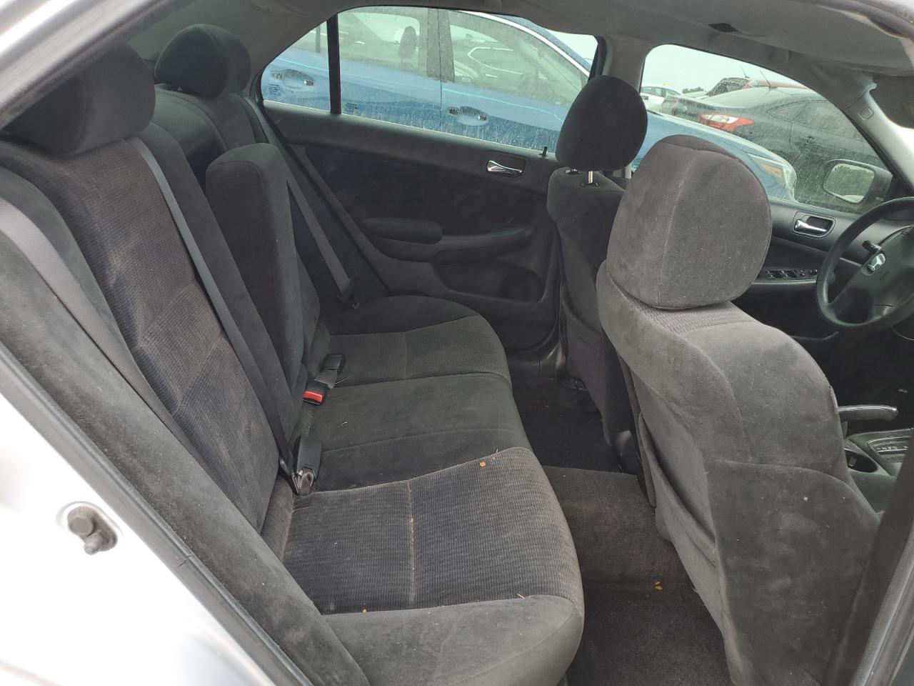 1HGCM56405A168331 2005 Honda Accord Lx