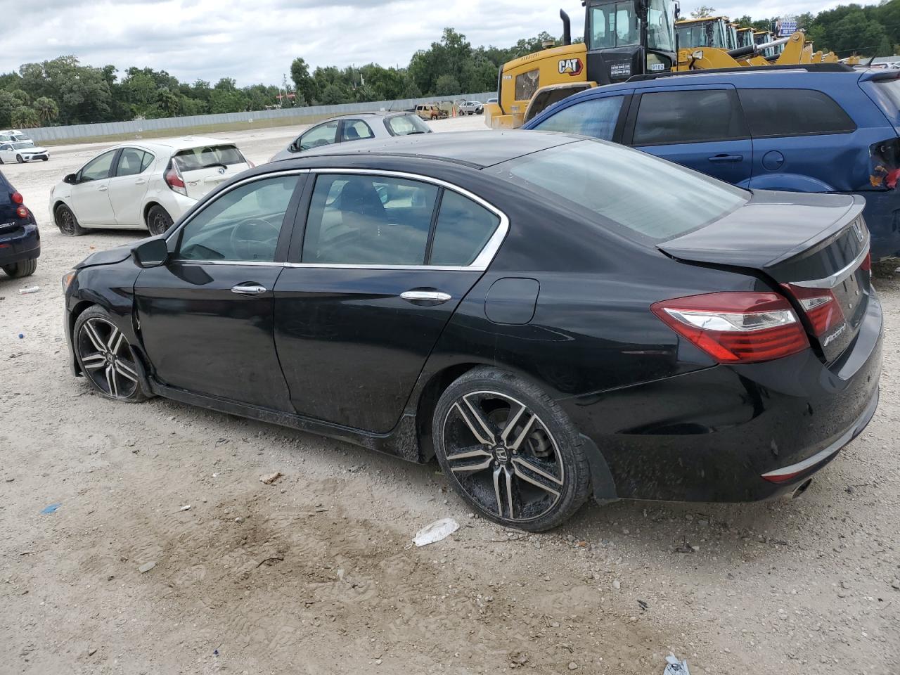 2017 Honda Accord Sport vin: 1HGCR2F58HA268299