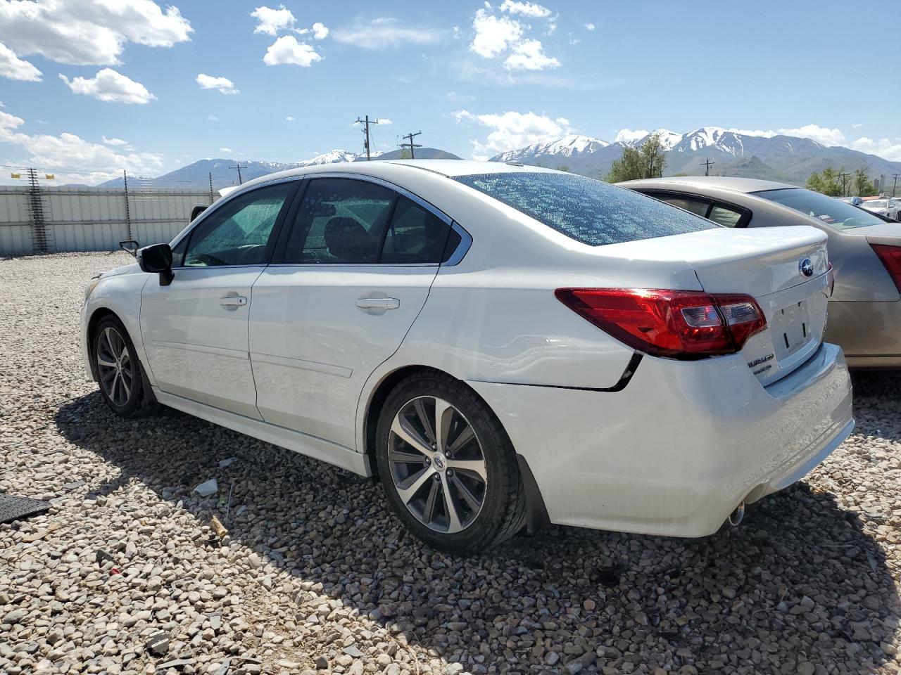 4S3BNEL61F3028470 2015 Subaru Legacy 3.6R Limited