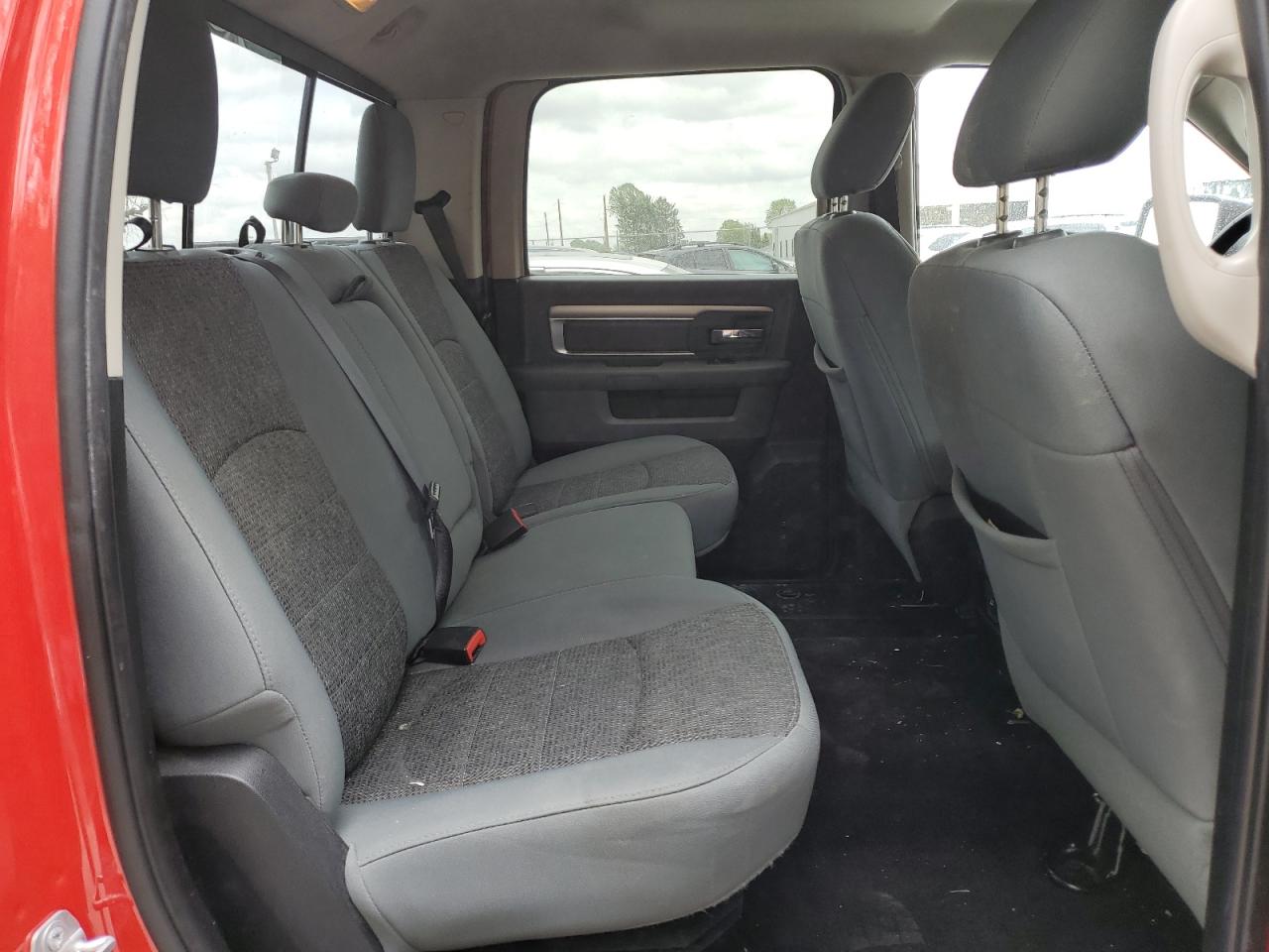 3C6RR7LT7GG207560 2016 Ram 1500 Slt