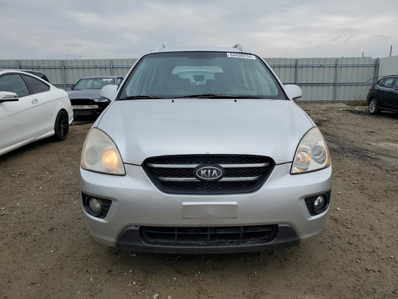 KNAFG525077109441 2007 Kia Rondo Base