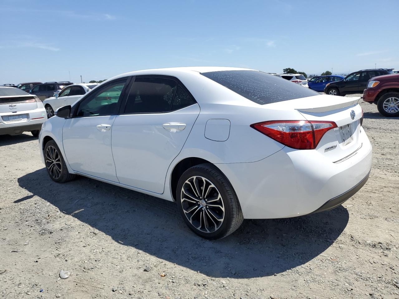 2T1BURHEXFC268005 2015 Toyota Corolla L