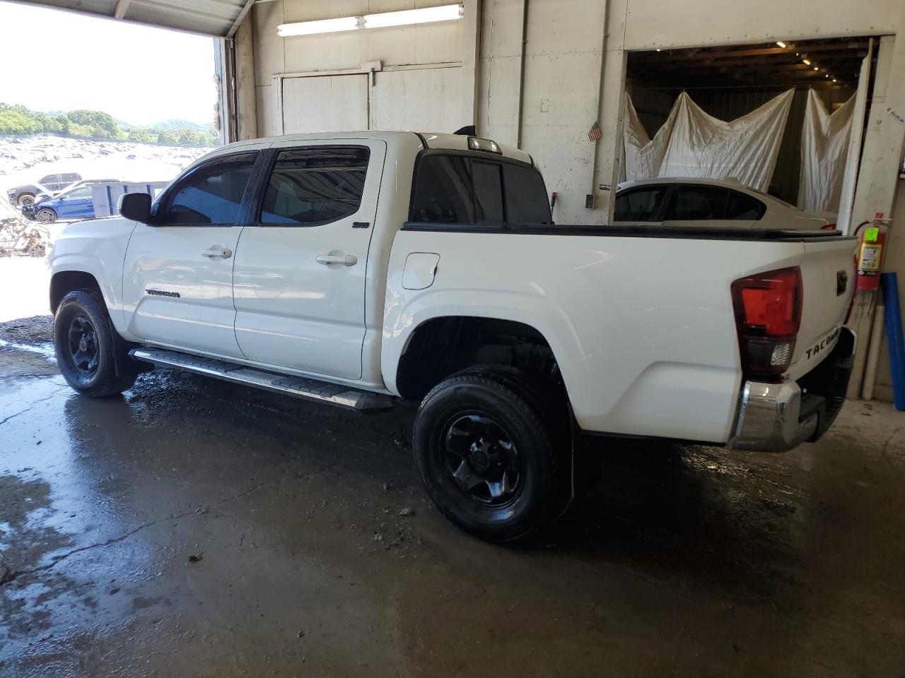 2019 Toyota Tacoma Double Cab vin: 5TFAX5GN6KX148131