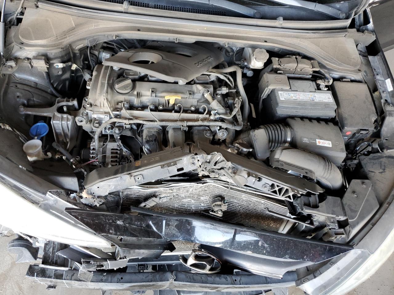 KMHD74LFXKU793299 2019 Hyundai Elantra Se