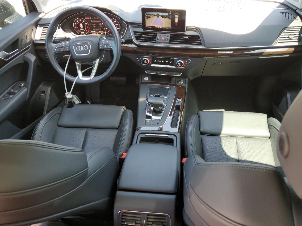 WA1BNAFY6J2208980 2018 Audi Q5 Premium Plus