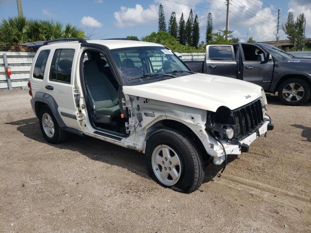 2005 Jeep Liberty Sport VIN: 1J4GL48K05W697462 Lot: 55932364