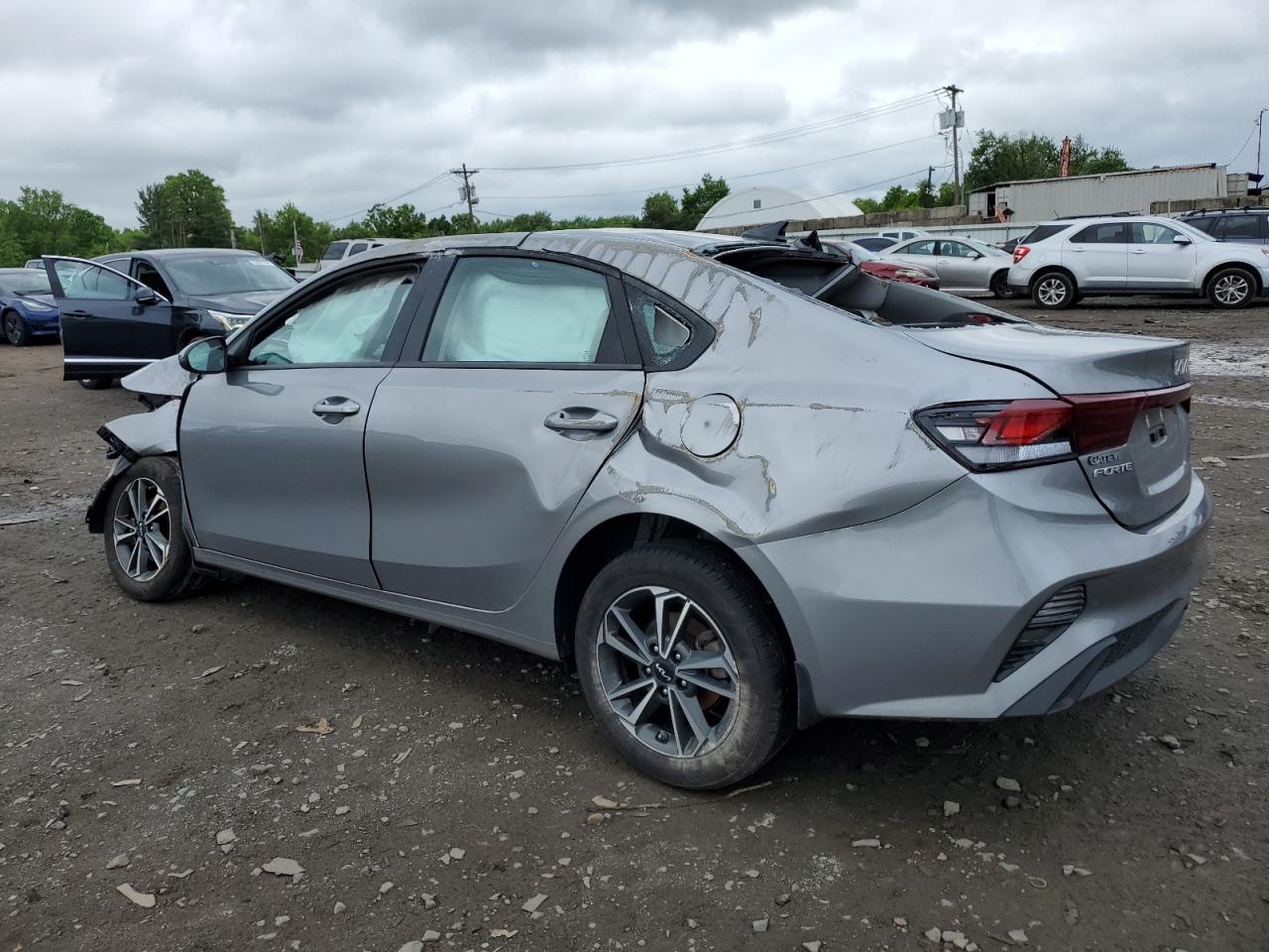 3KPF24AD7PE583715 2023 Kia Forte Lx