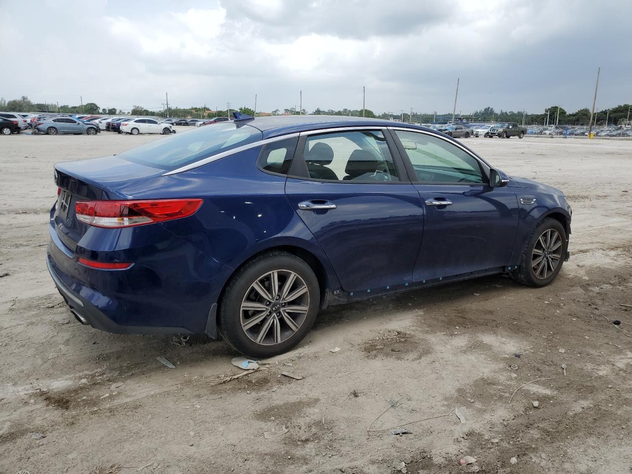 5XXGT4L33KG369424 2019 Kia Optima Lx