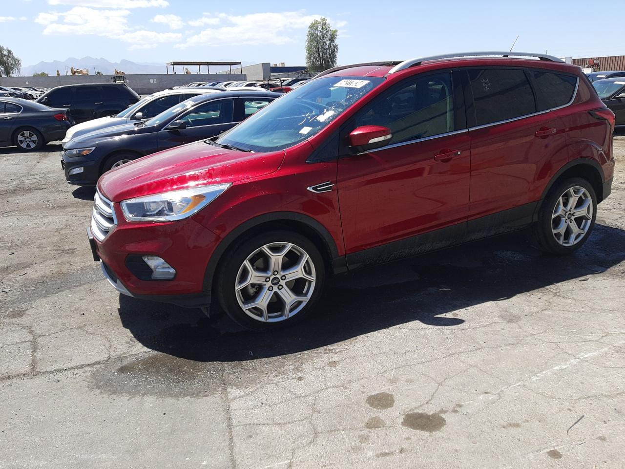 2019 Ford Escape Titanium vin: 1FMCU0J95KUB86575