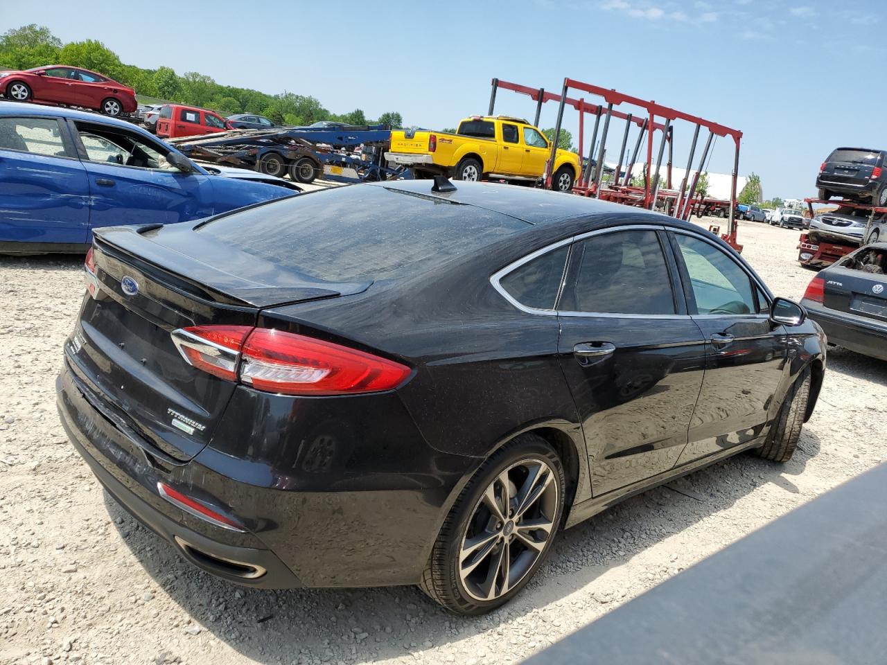 2019 Ford Fusion Titanium vin: 3FA6P0K91KR259381