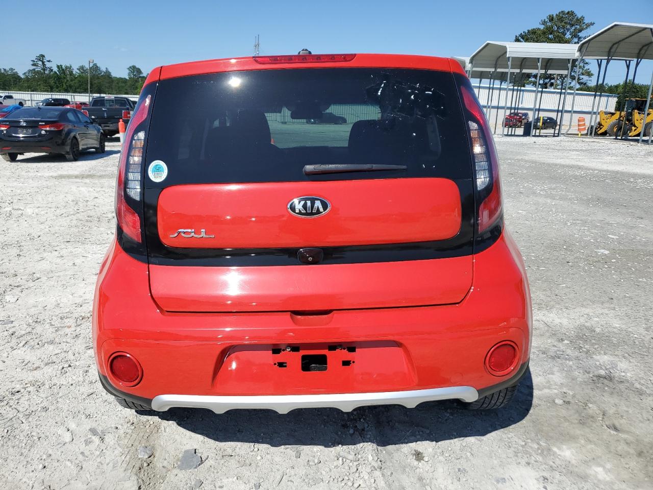KNDJP3A52J7586432 2018 Kia Soul +