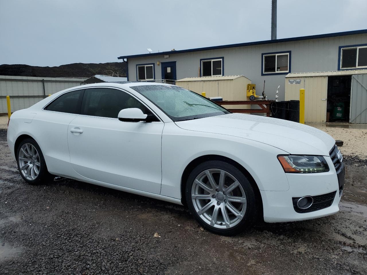 WAULFAFR3BA049131 2011 Audi A5 Premium Plus