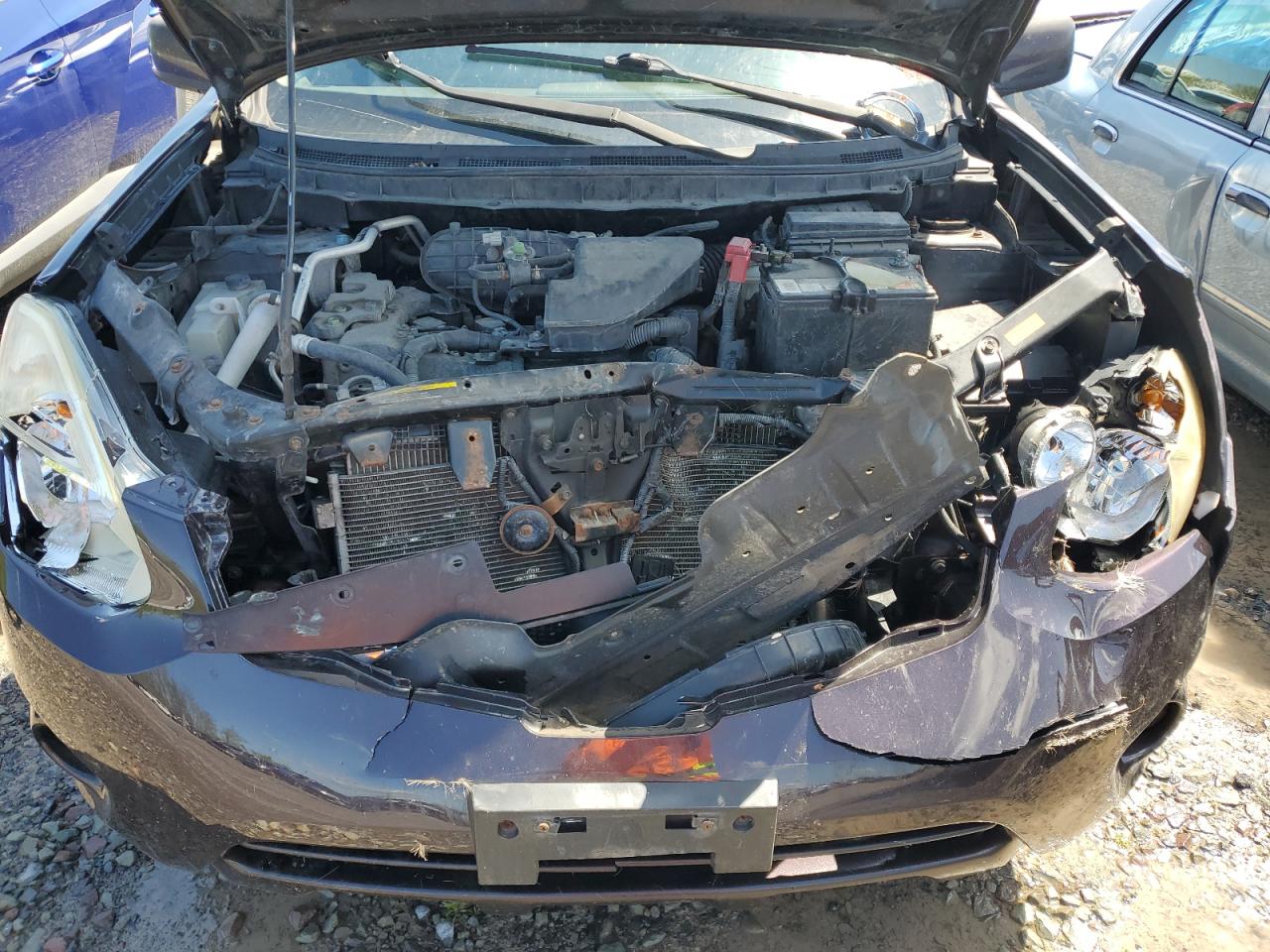 JN8AS5MV1BW305996 2011 Nissan Rogue S