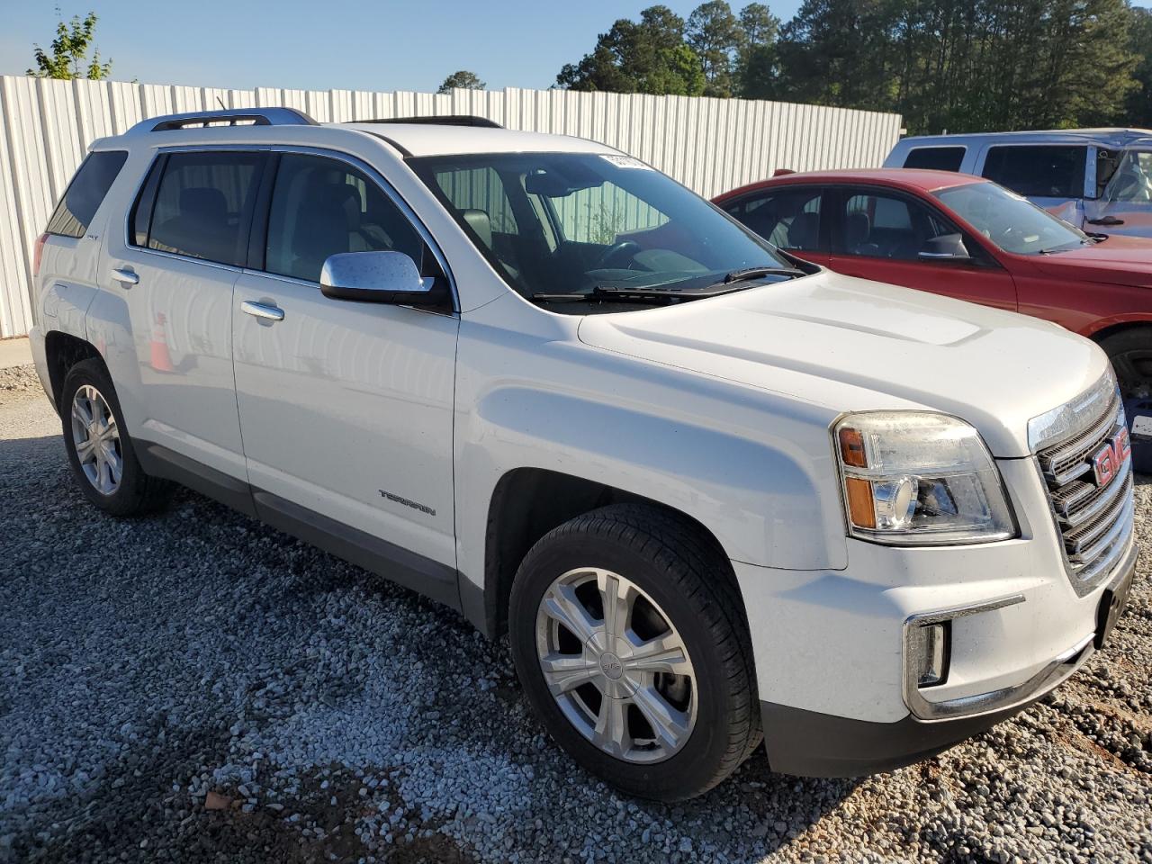 2GKFLPE39G6134556 2016 GMC Terrain Slt