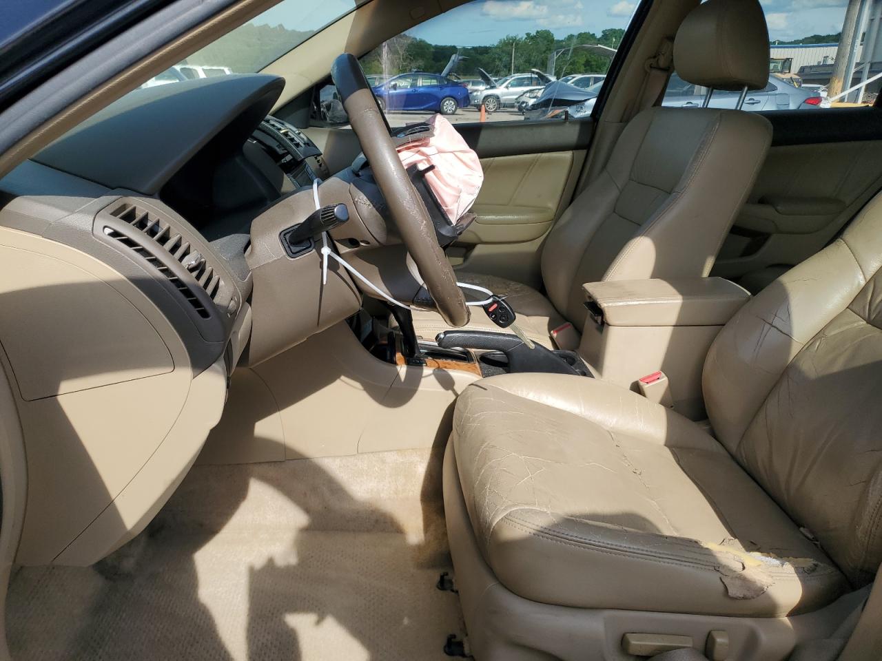 1HGCM56834A057385 2004 Honda Accord Ex