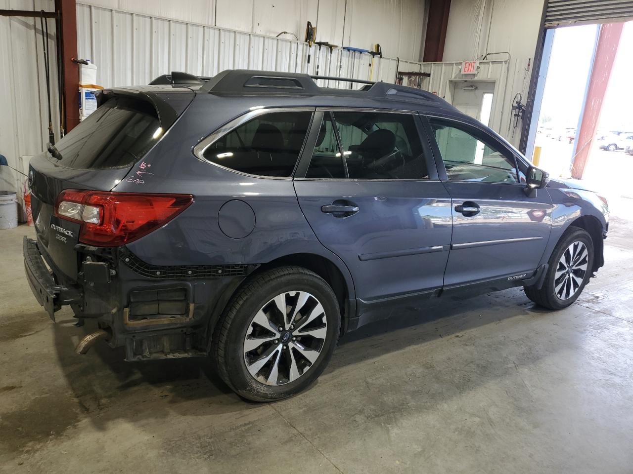 4S4BSENC0G3293051 2016 Subaru Outback 3.6R Limited