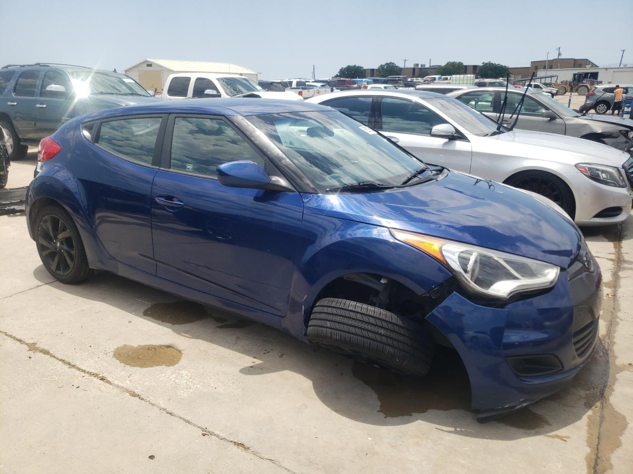 KMHTC6AD6GU272947 2016 Hyundai Veloster