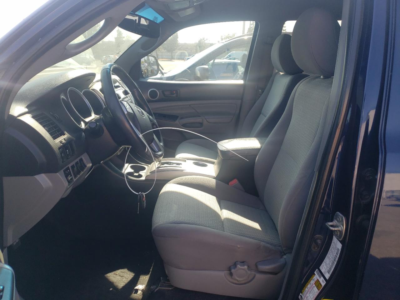 3TMJU4GN4CM137610 2012 Toyota Tacoma Double Cab Prerunner