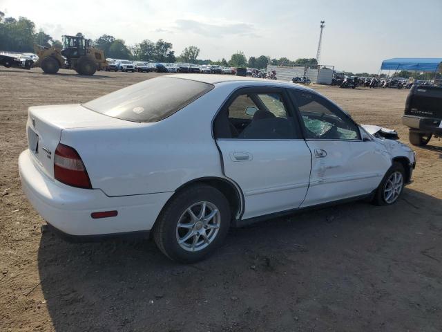 1994 Honda Accord Lx VIN: 1HGCD5644RA051020 Lot: 53280694