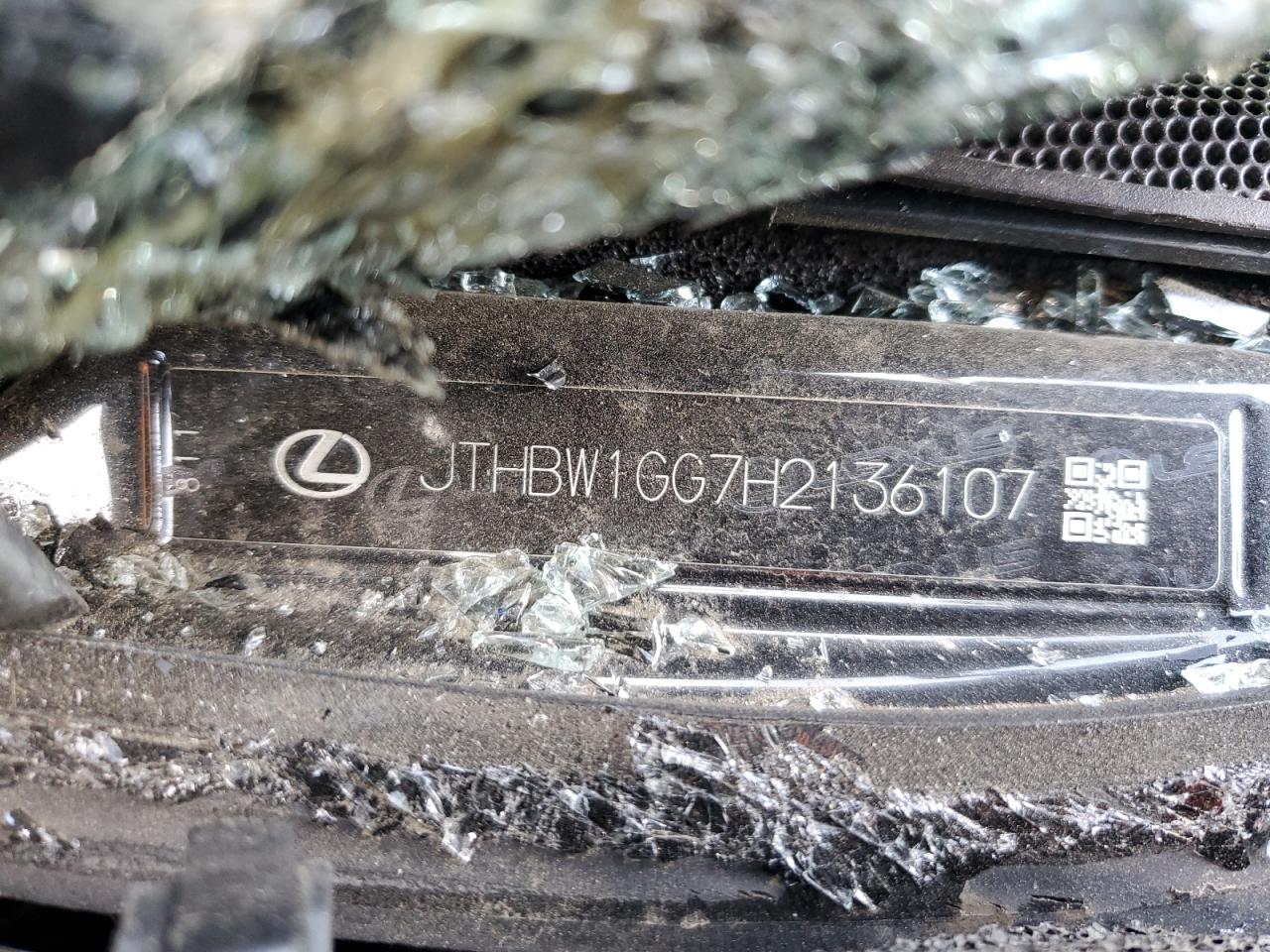 JTHBW1GG7H2136107 2017 Lexus Es 300H