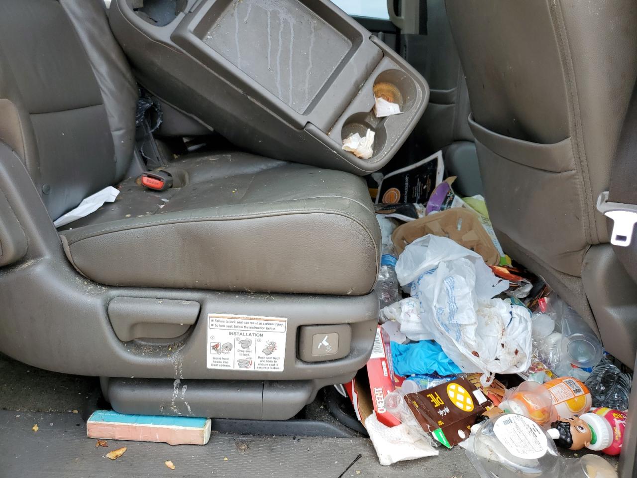 5FNRL5H64CB070840 2012 Honda Odyssey Exl