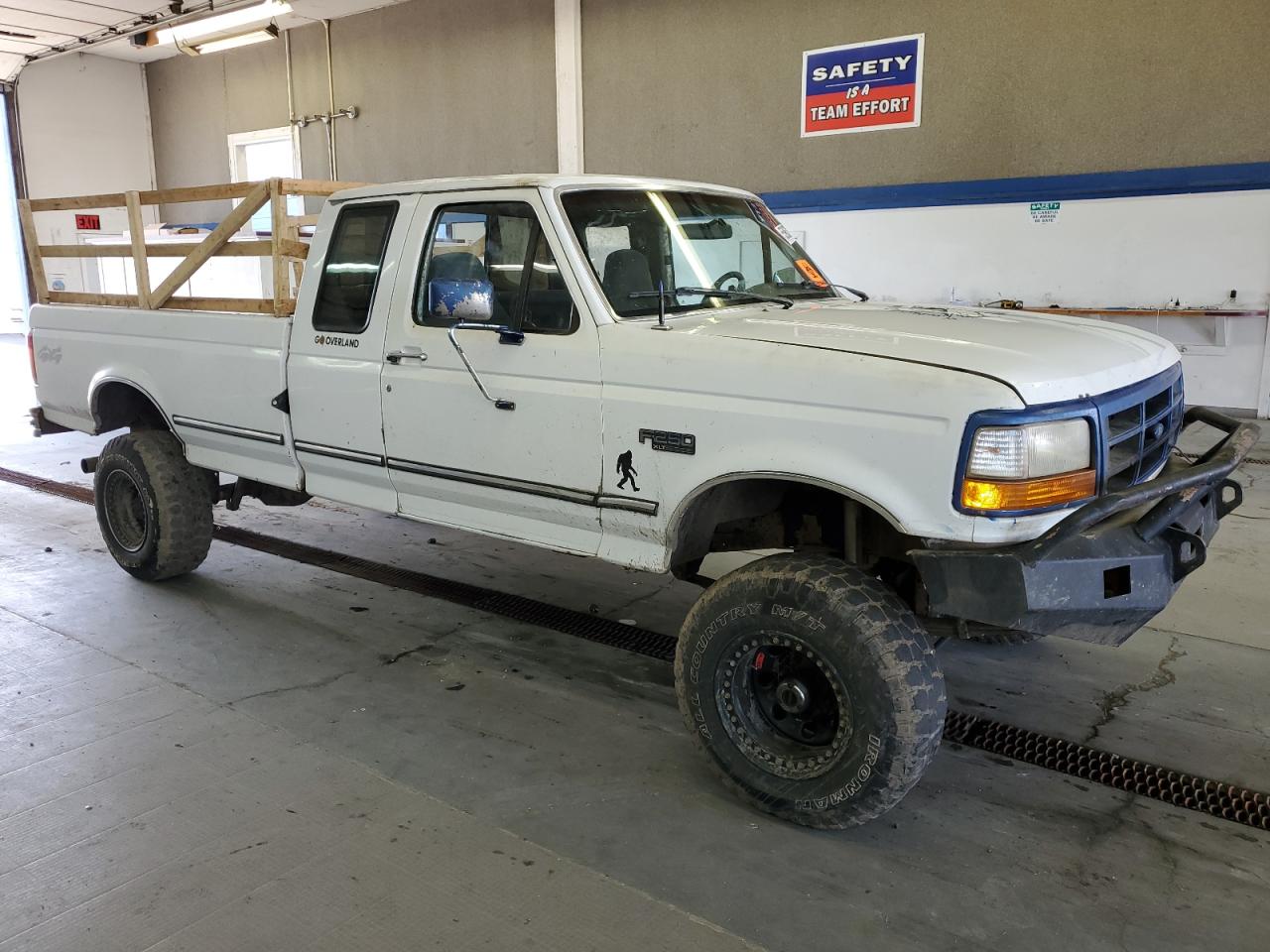 1FTHX26F3TEB73590 1996 Ford F250