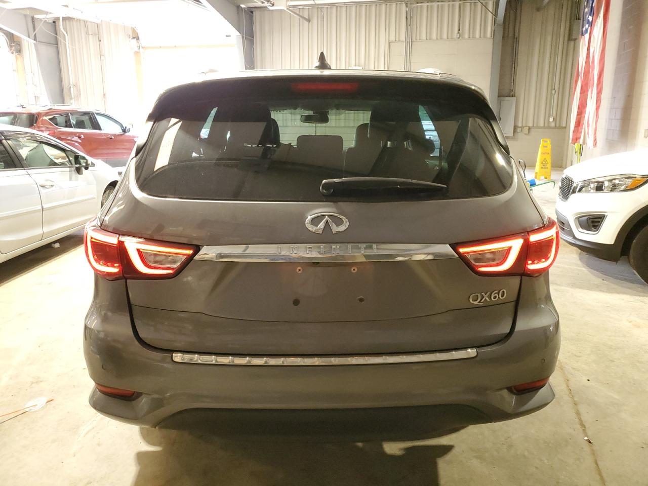 5N1DL0MMXHC552701 2017 Infiniti Qx60