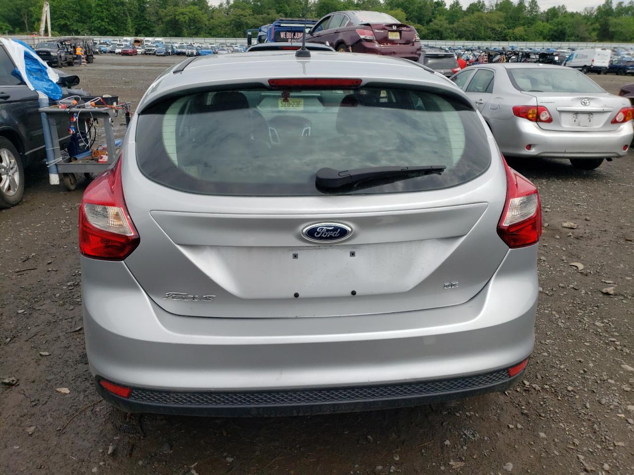 1FADP3K23EL101929 2014 Ford Focus Se