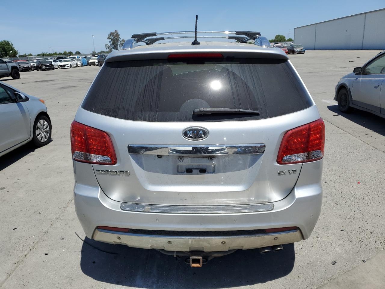 5XYKWDA21CG221832 2012 Kia Sorento Sx