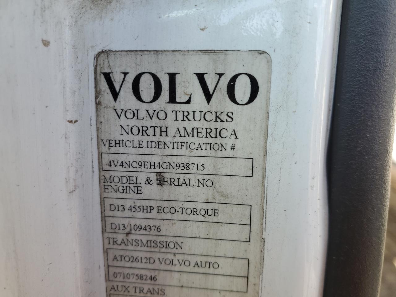 4V4NC9EH4GN938715 2016 Volvo Vn Vnl