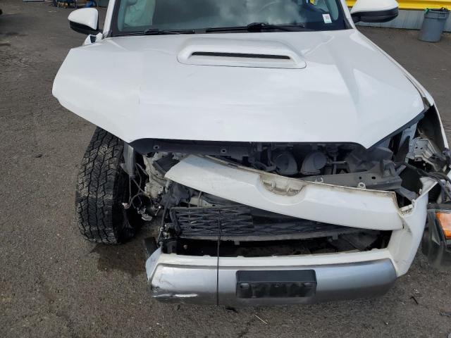 2020 Toyota 4Runner Sr5/Sr5 Premium VIN: JTEBU5JR7L5775924 Lot: 56951474