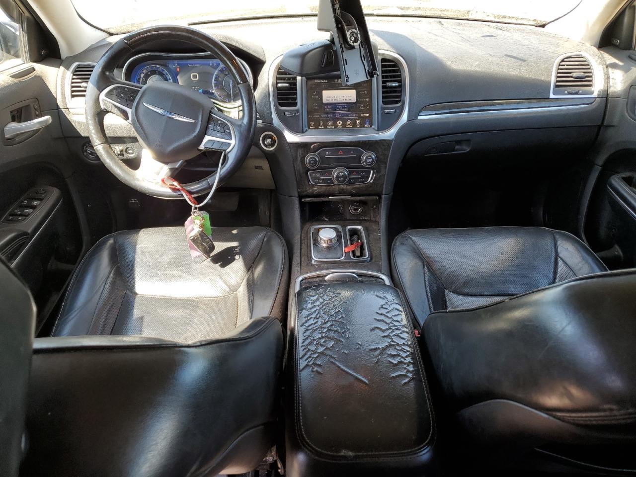 2C3CCAKG5GH282733 2016 Chrysler 300C