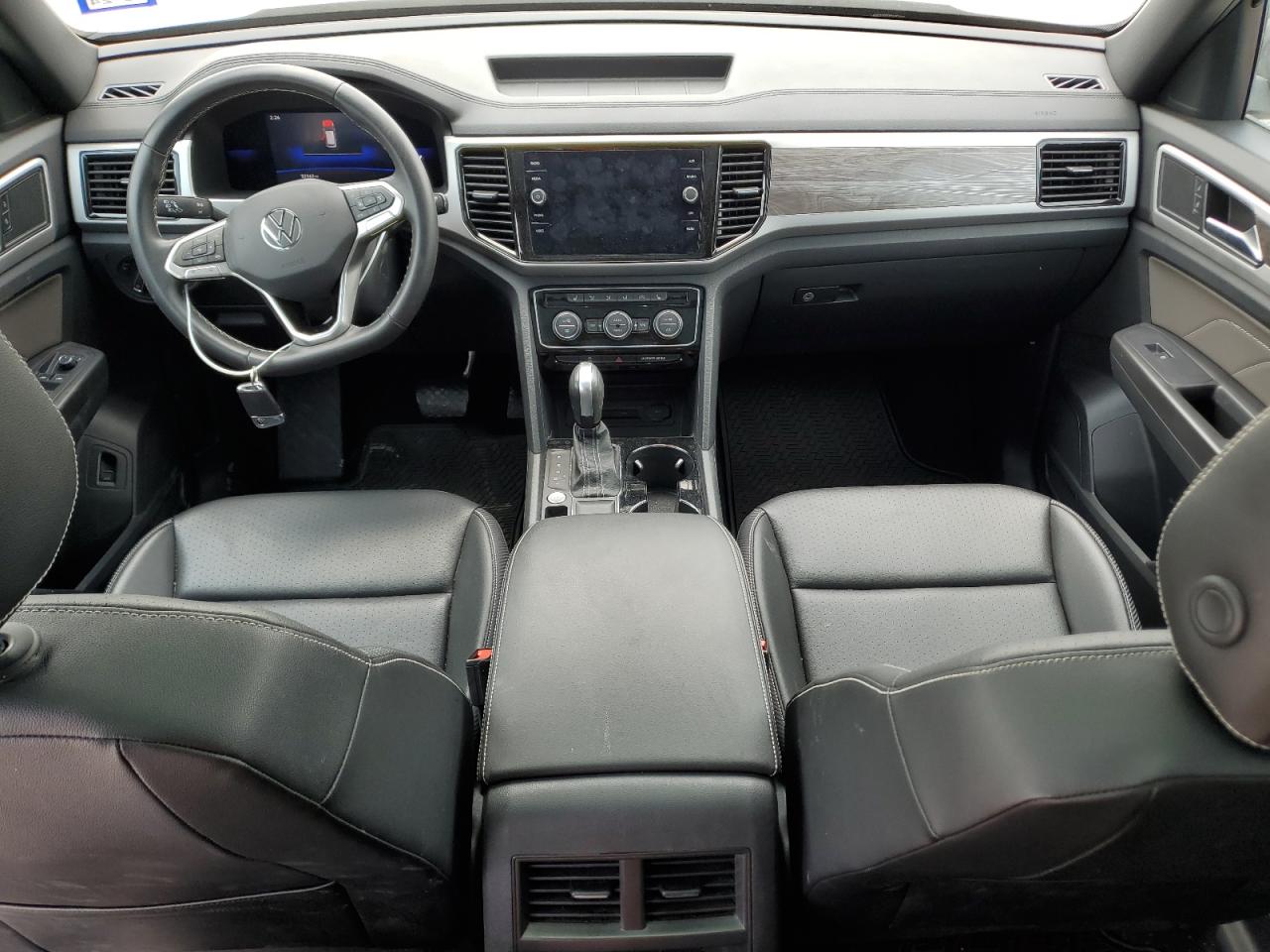 1V2JE2CA4NC201023 2022 Volkswagen Atlas Cross Sport Se