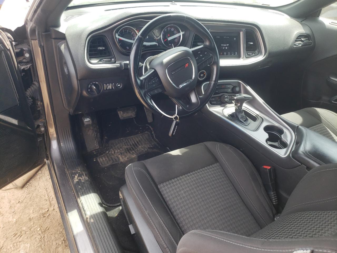 2C3CDZGG7KH737093 2019 Dodge Challenger Sxt