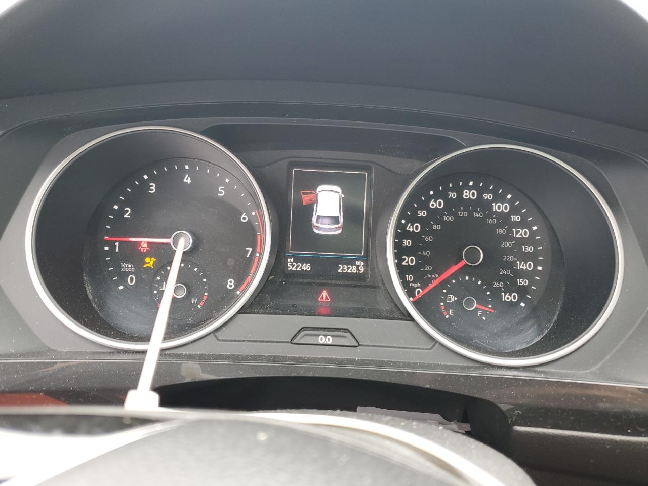 3VV2B7AX1JM205589 2018 Volkswagen Tiguan Se