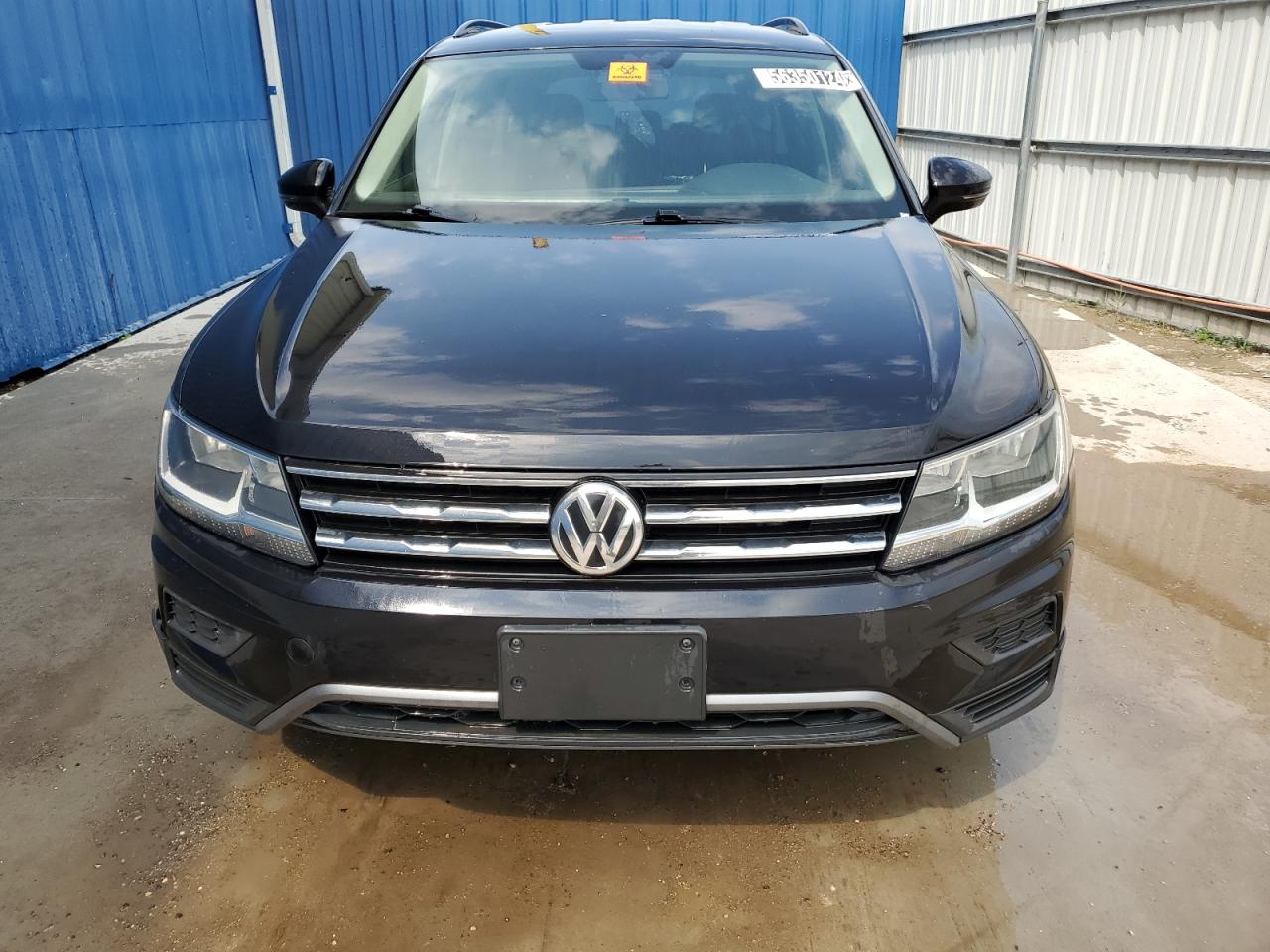 3VV3B7AX9KM030109 2019 Volkswagen Tiguan Se