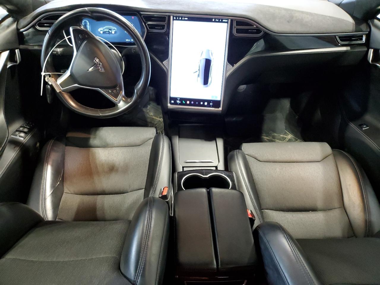 5YJSA1E22HF185381 2017 Tesla Model S